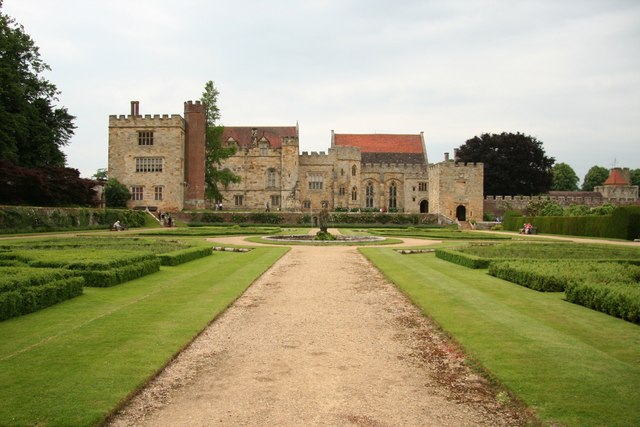 Penshurst Place Gardens: A Local Treasure Nominated for Garden of the Year
