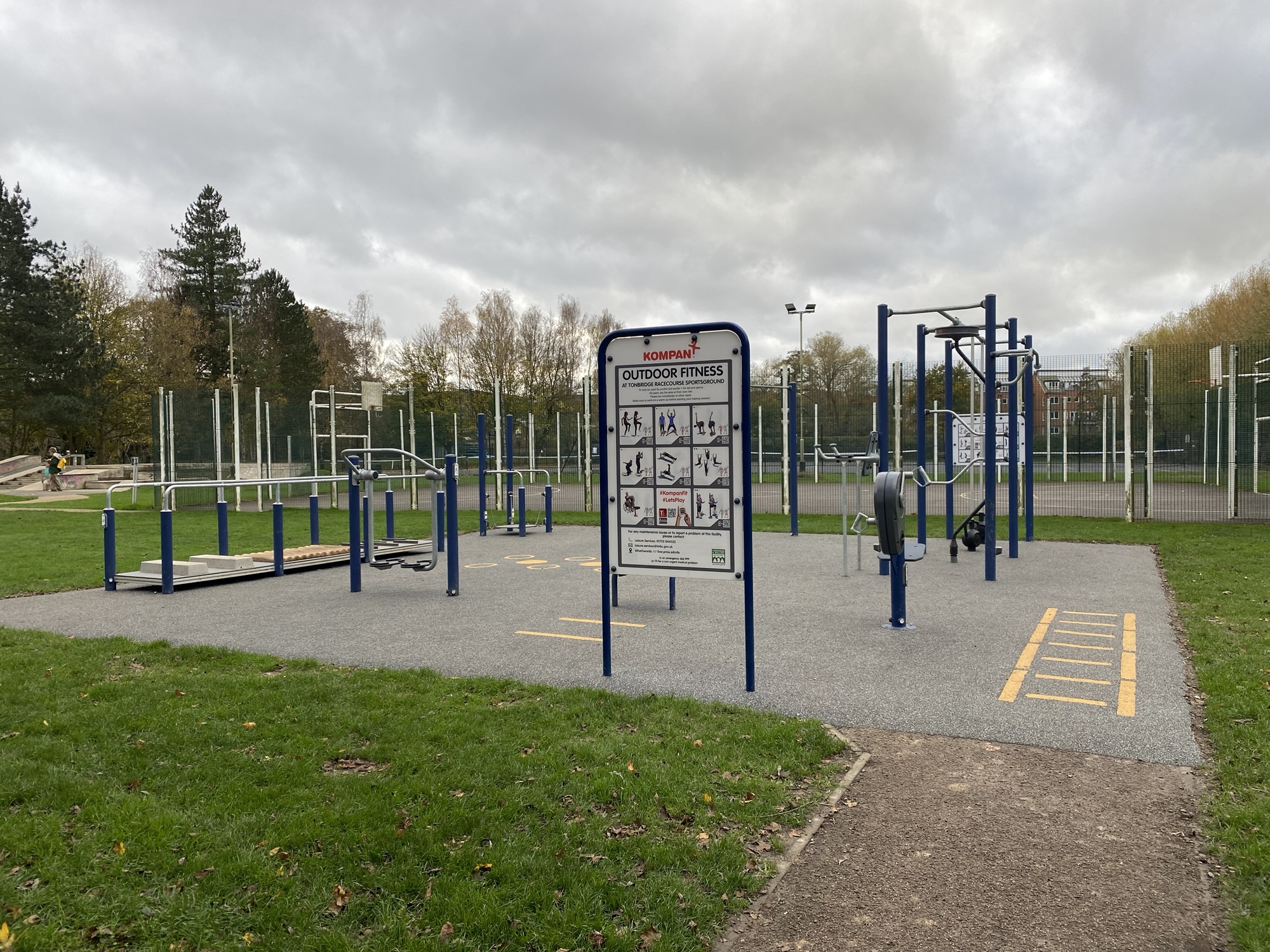 New Outdoor Gym Now Open at the Racecourse Sportsground
