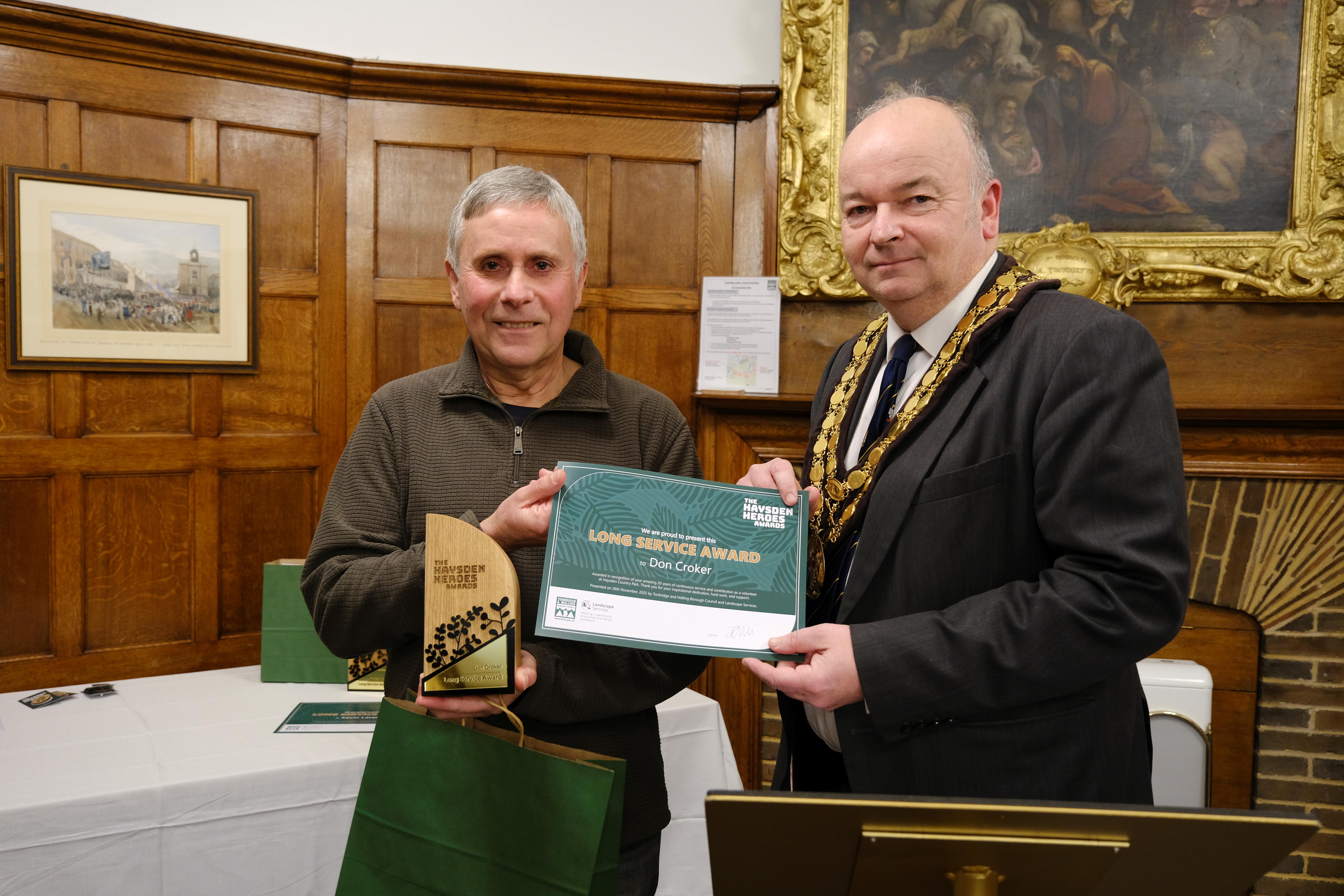 Haysden Heroes Recognised