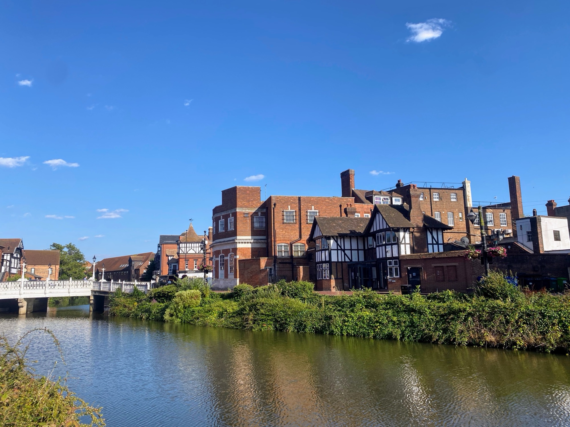 Openings & closures on Tonbridge High Street: March 2026